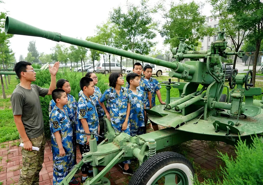 夏令营、军事训练营