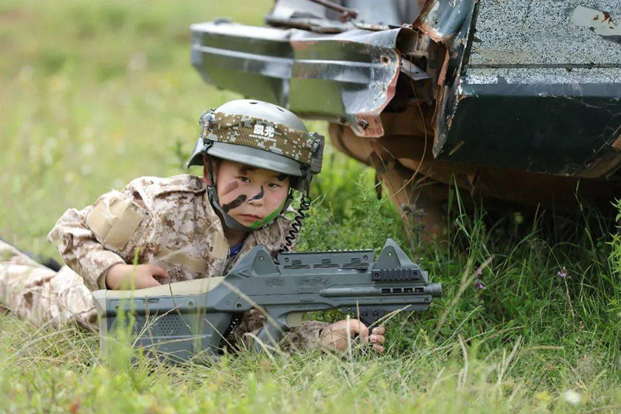 夏令营、军事训练营