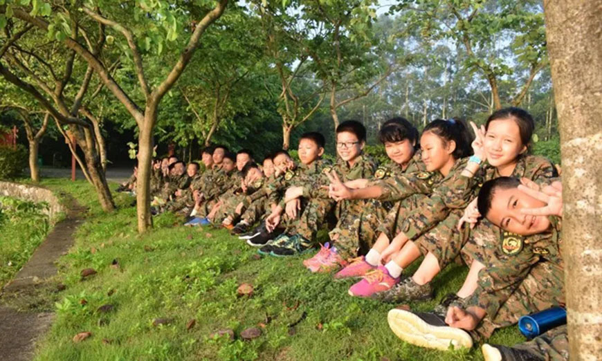 夏令营、军事训练营