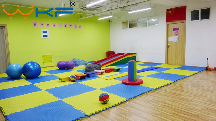 康复自闭症、孤独症