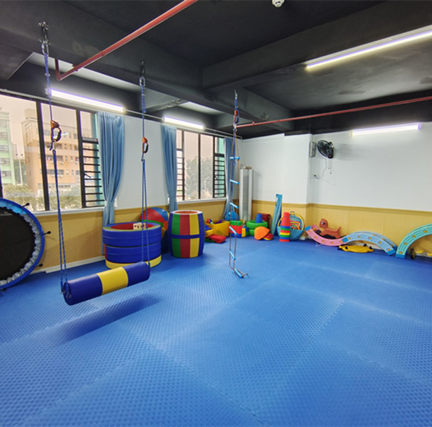 康复自闭症、孤独症