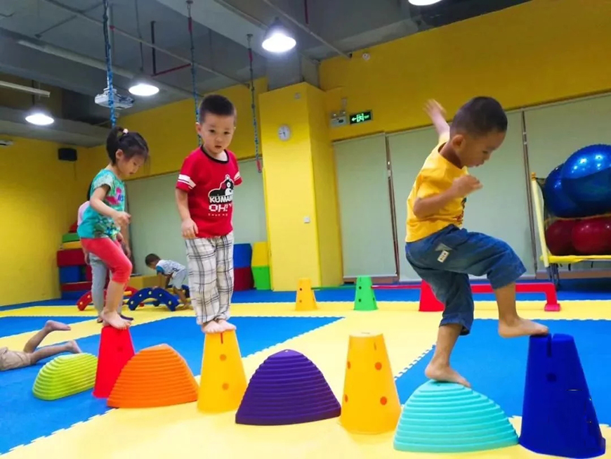 康复自闭症、孤独症