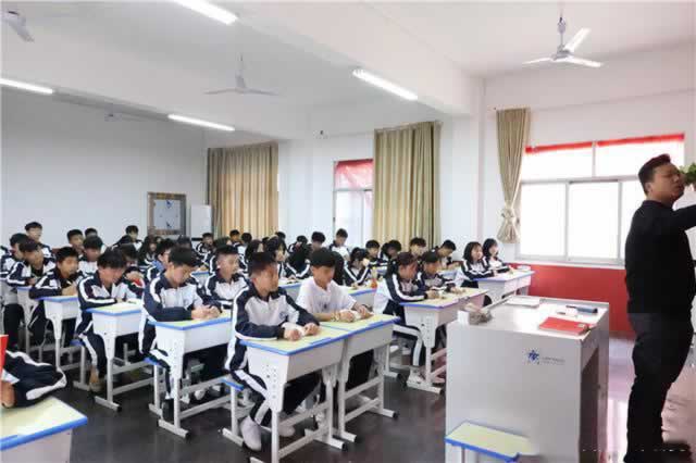 叛逆教育机构