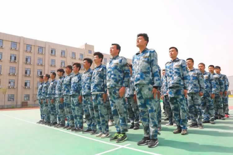 叛逆教育机构