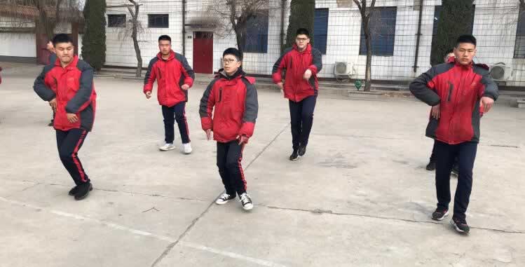 叛逆教育机构