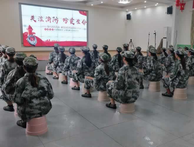 叛逆教育机构