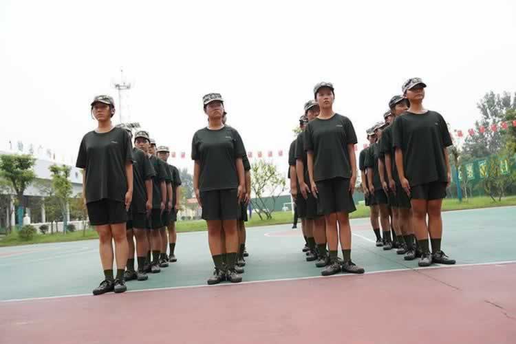 叛逆教育机构